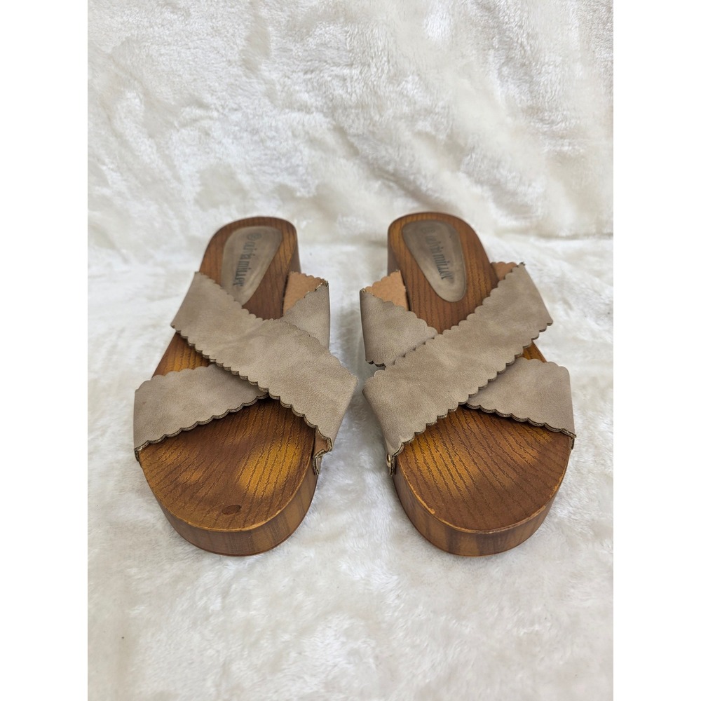 Olivia Miller Womens Scalloped Crisscross Platform Slide Sandals Taupe
